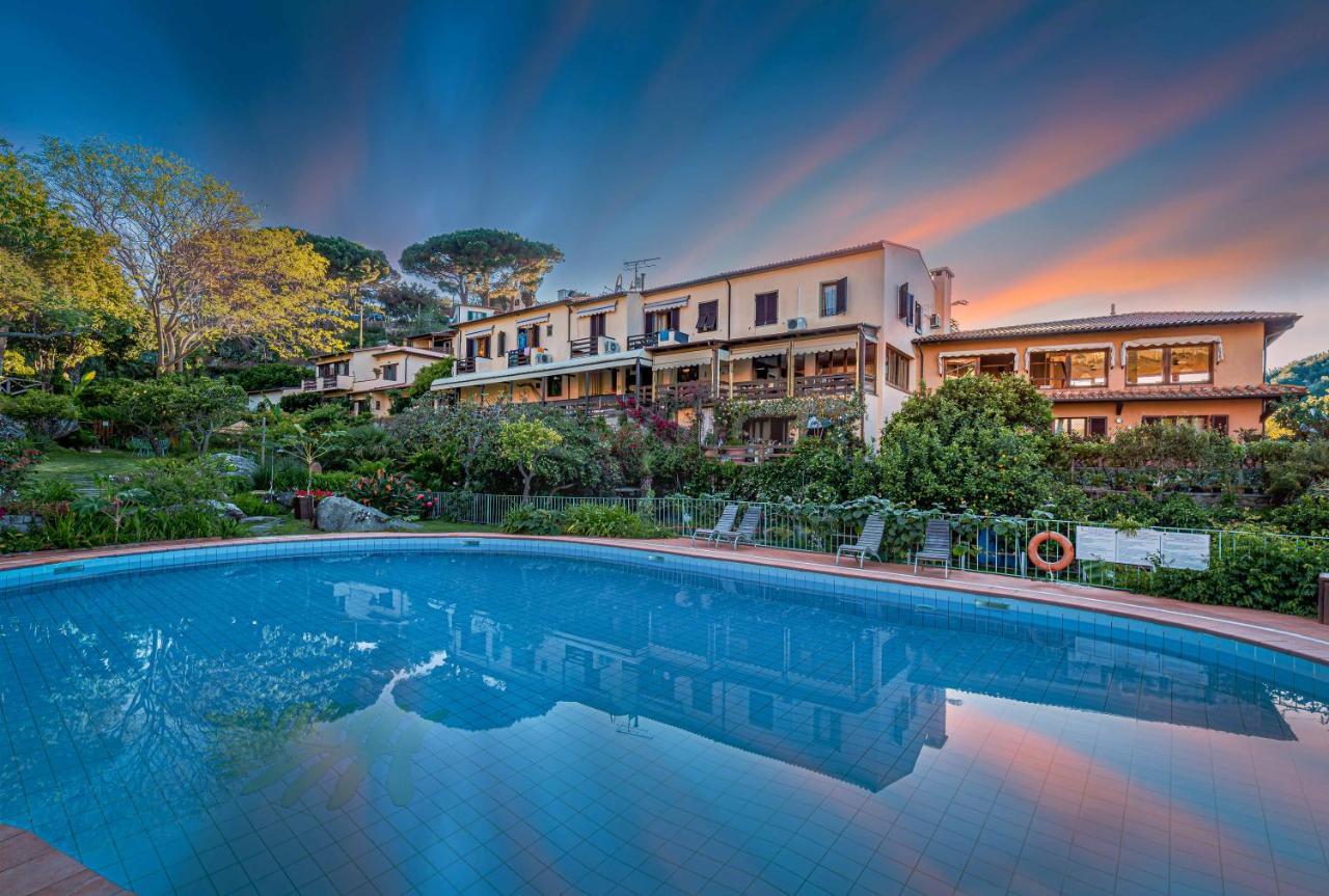Hotel Cernia Isola Botanica Sant'Andrea  Exterior photo