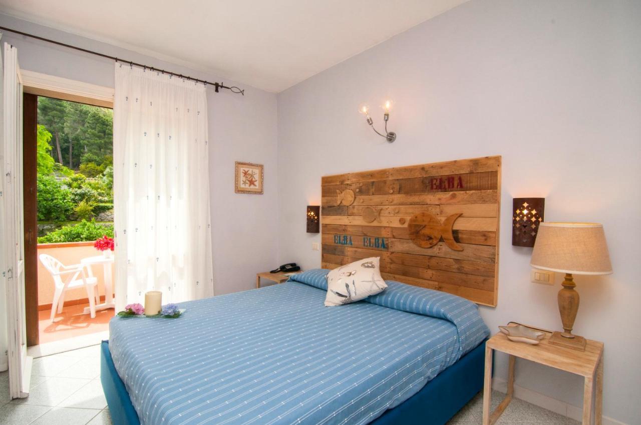 Hotel Cernia Isola Botanica Sant'Andrea  Exterior photo