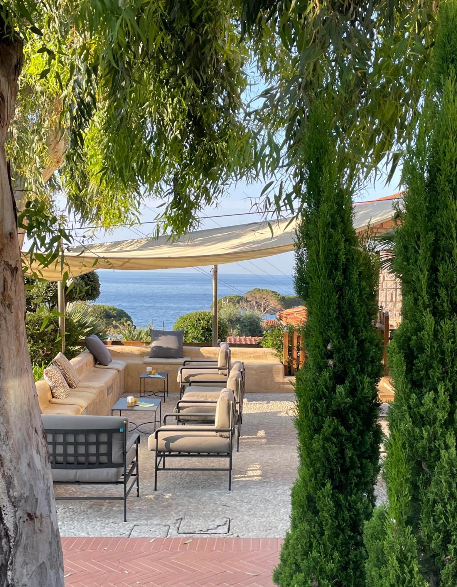 Hotel Cernia Isola Botanica Sant'Andrea  Exterior photo
