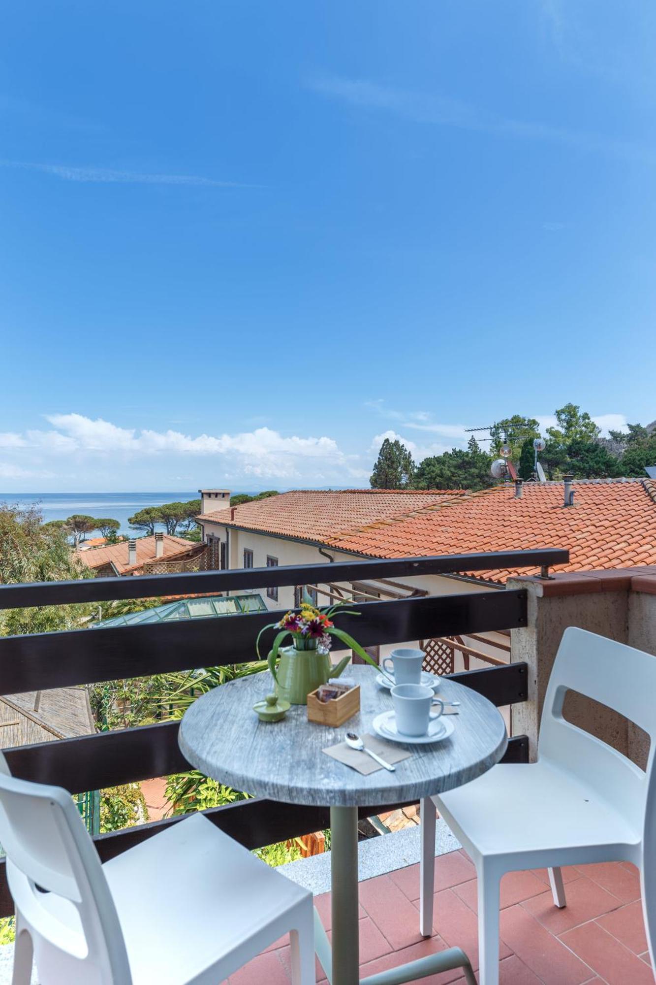 Hotel Cernia Isola Botanica Sant'Andrea  Exterior photo