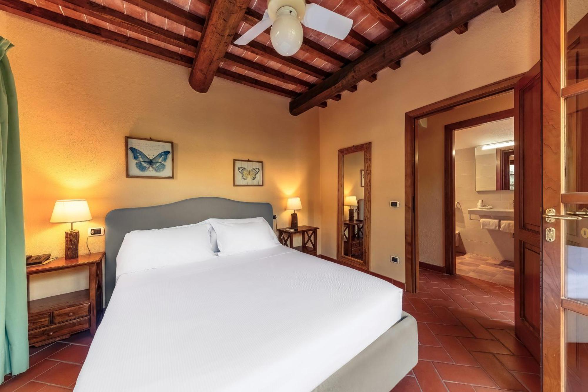 Hotel Cernia Isola Botanica Sant'Andrea  Exterior photo